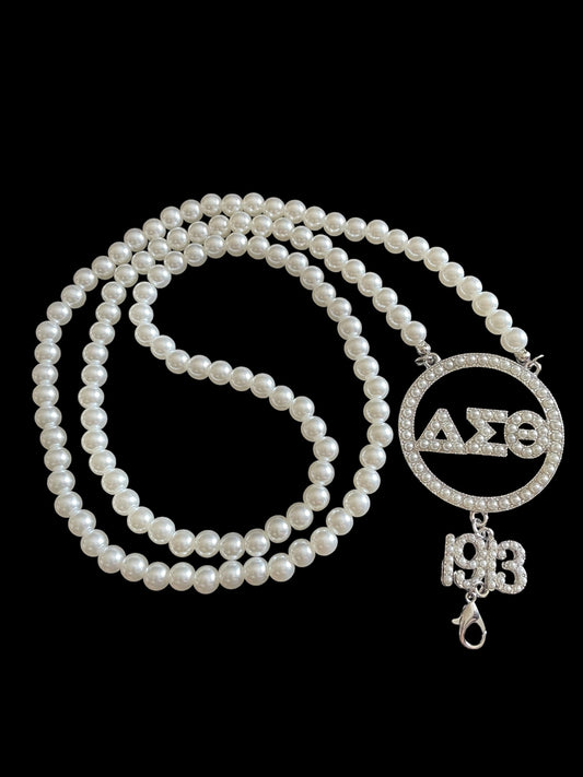 DST 1913 Pearl Lanyard